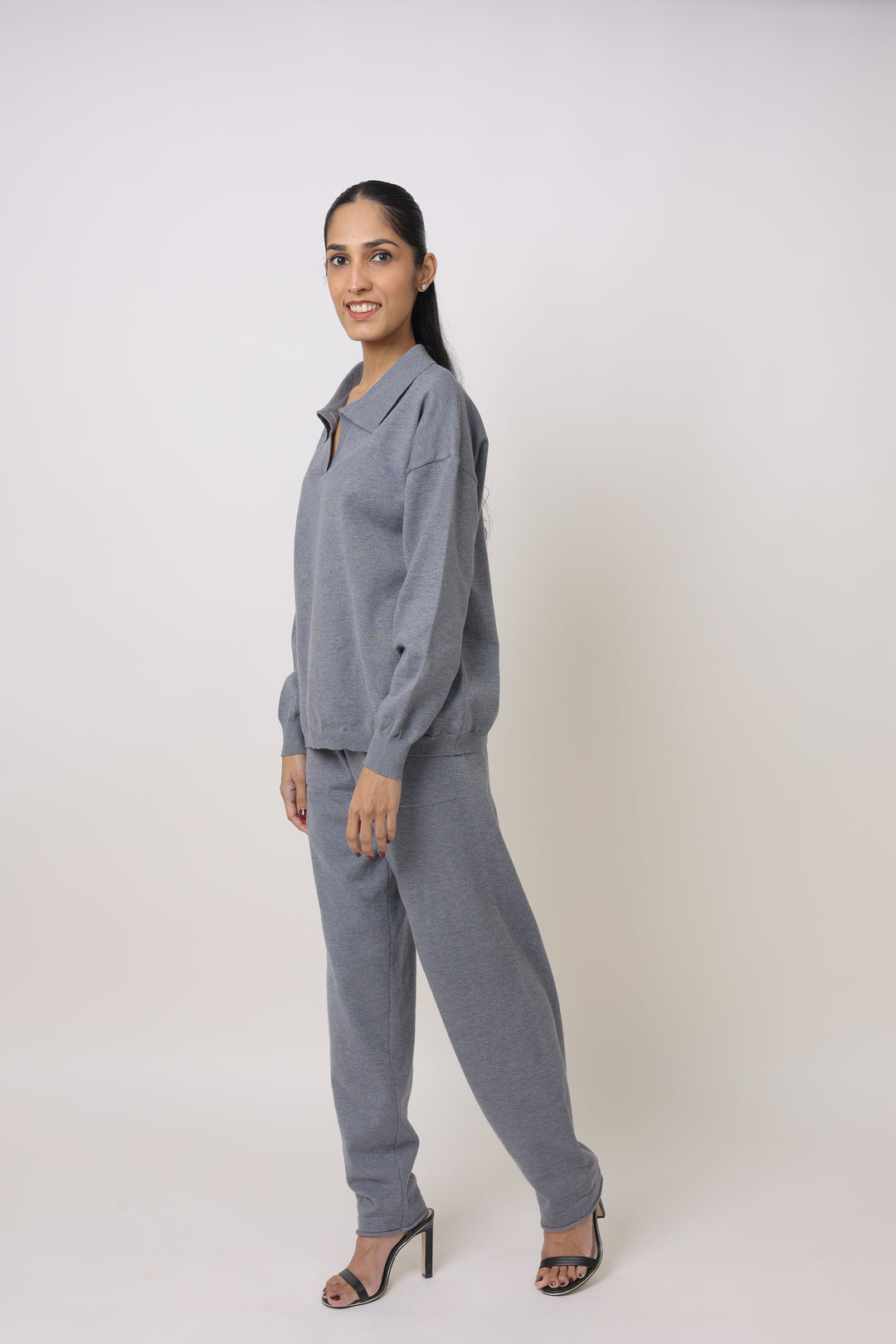 Vega Coord Set (Dark Grey)