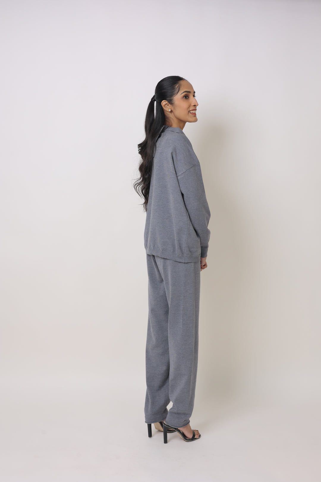 Vega Coord Set (Dark Grey)